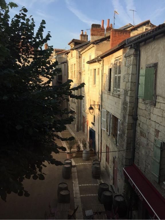 Studios Du Marche Au Bois Périgueux Exteriér fotografie
